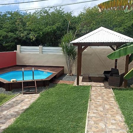 Gites Monoi 4 Personnes Avec Piscine Privee แซงต์-ฟรองซัวส์ ภายนอก รูปภาพ